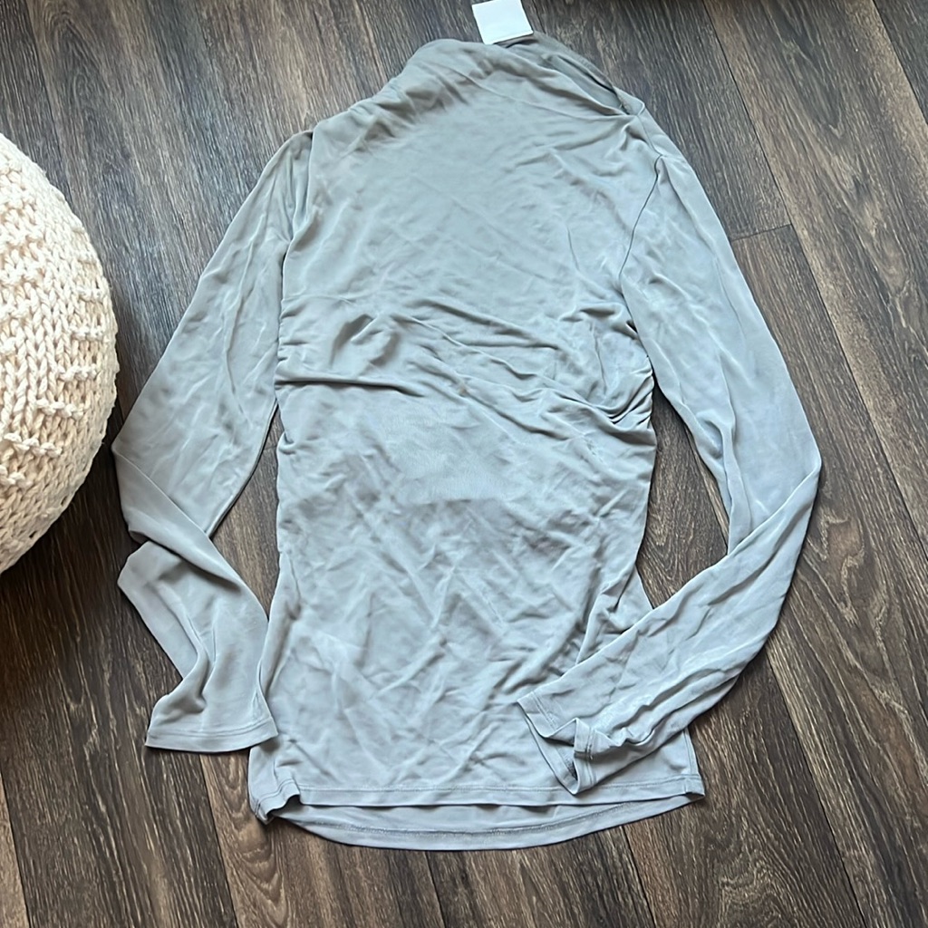Paris Georgia Gray Drapped Long Sleeve